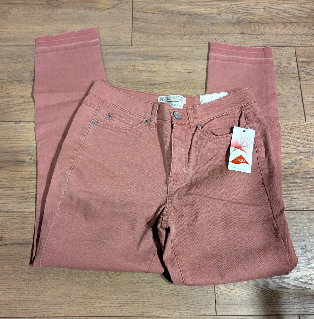 ☘️3/$33 Mudd Mid-Rise Ankle Stretch Denim Pants☘️ 3 for $33☘️